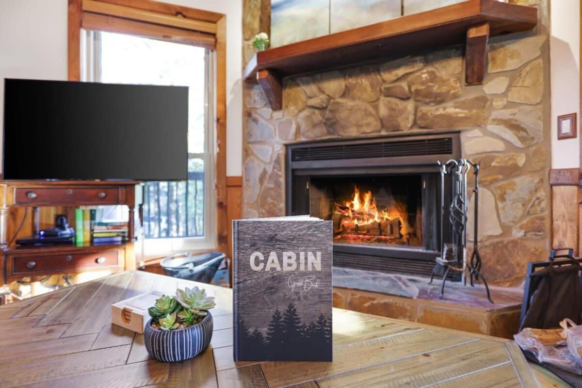 Mountain Views Hot Tub Firepit Close To Town 블루리지 외부 사진