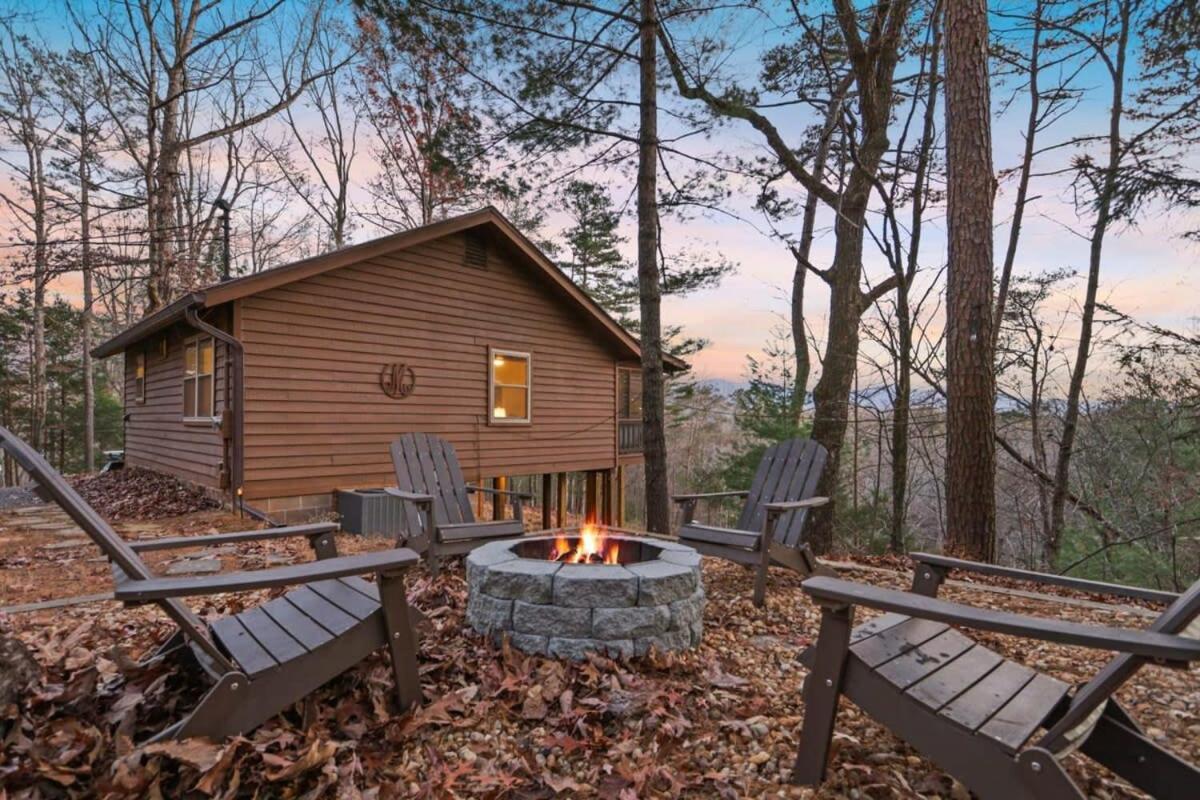 Mountain Views Hot Tub Firepit Close To Town 블루리지 외부 사진